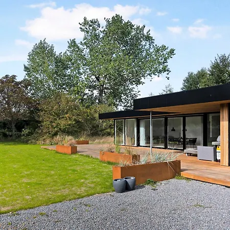Feriehus On Bornholm Close To Sea And